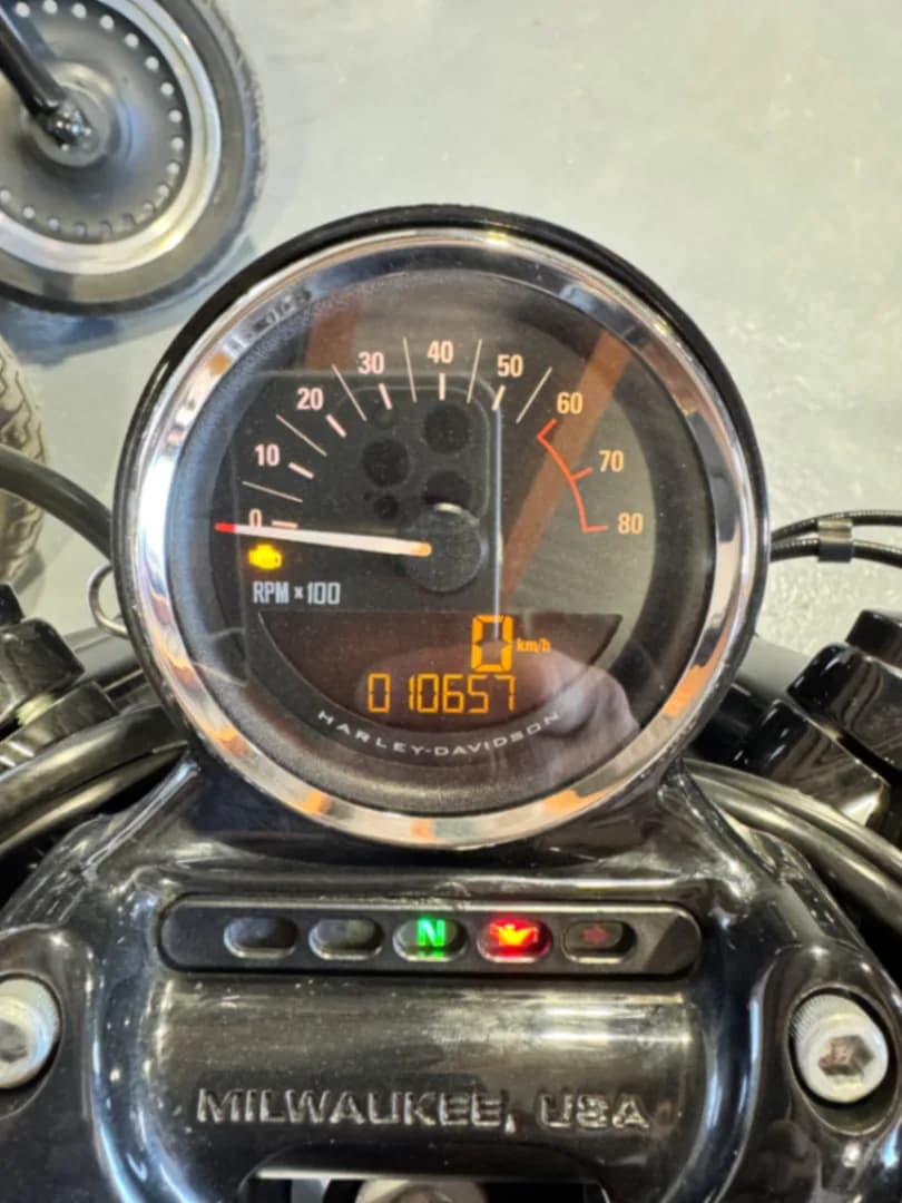 Harley Davidson  Sportster 1200 CX  - Miniature 4