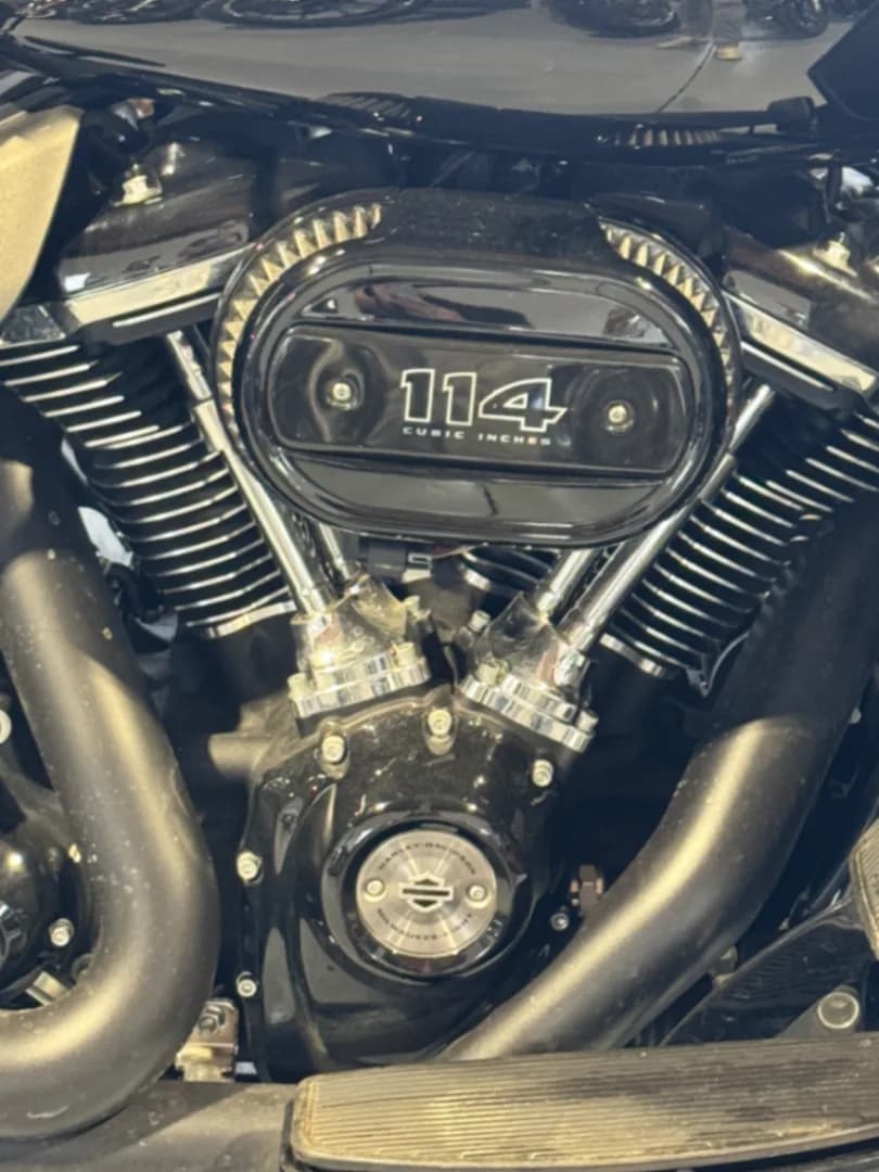 Harley Davidson  Electra Glide Ultra Limited  - Miniature 4