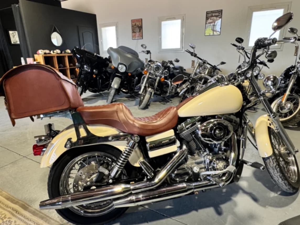 Harley Davidson  Dyna Super Glide 1584  - Miniature 3