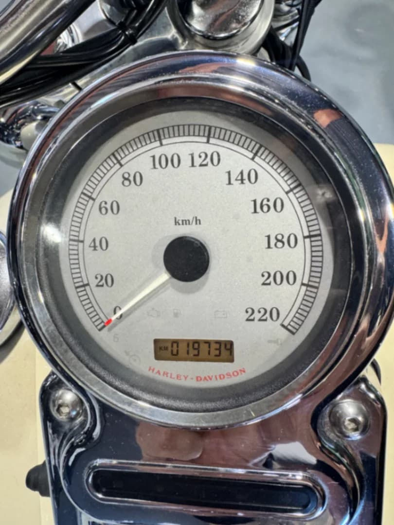 Harley Davidson  Dyna Super Glide 1584  - Miniature 6