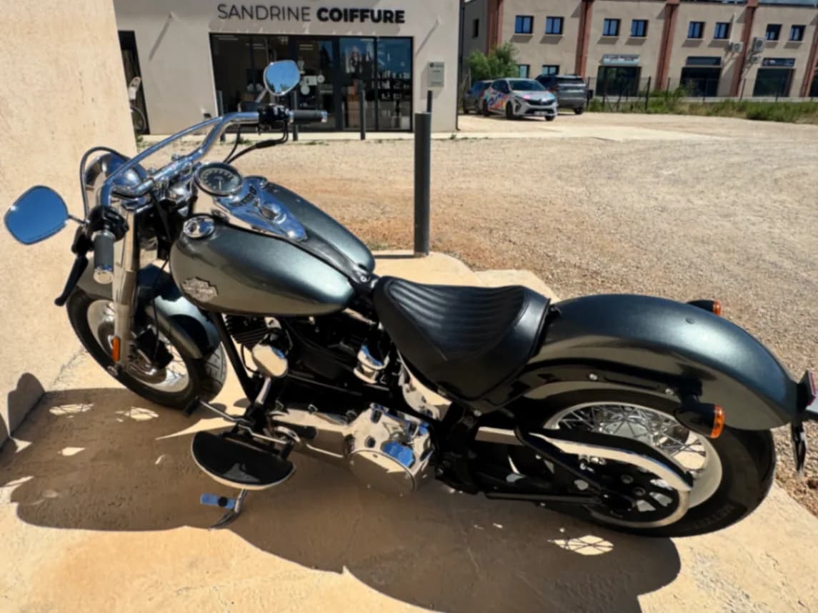 Harley Davidson  Softail Héritage « Slim »
