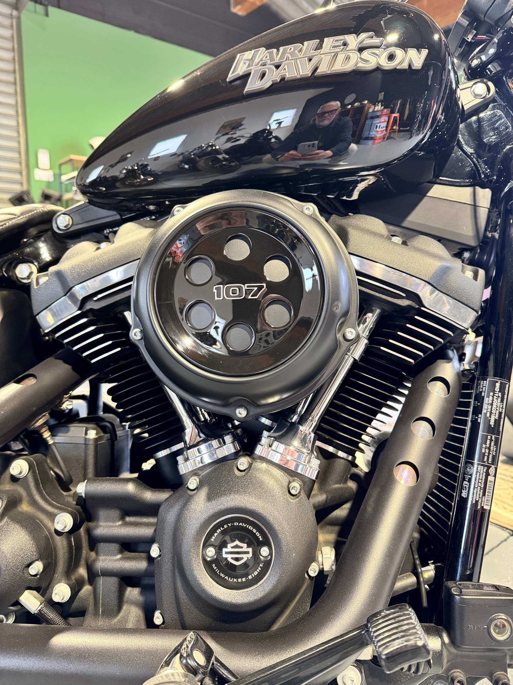 Harley Davidson Street Bob 107 - Miniature 4